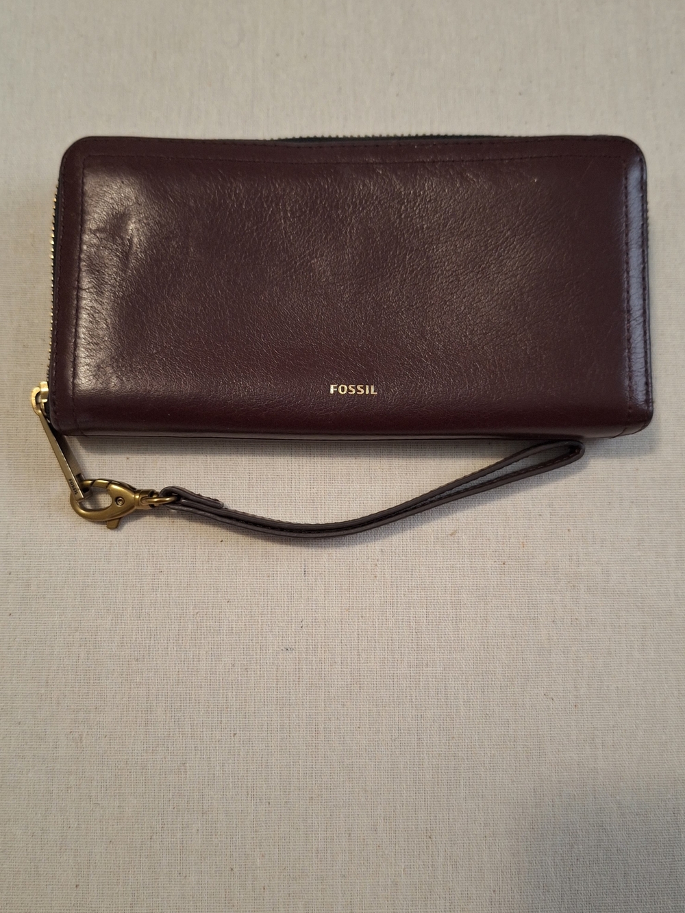 Fossil Leather Zip Wristlet - Deep Burgundy with Gold Hardware